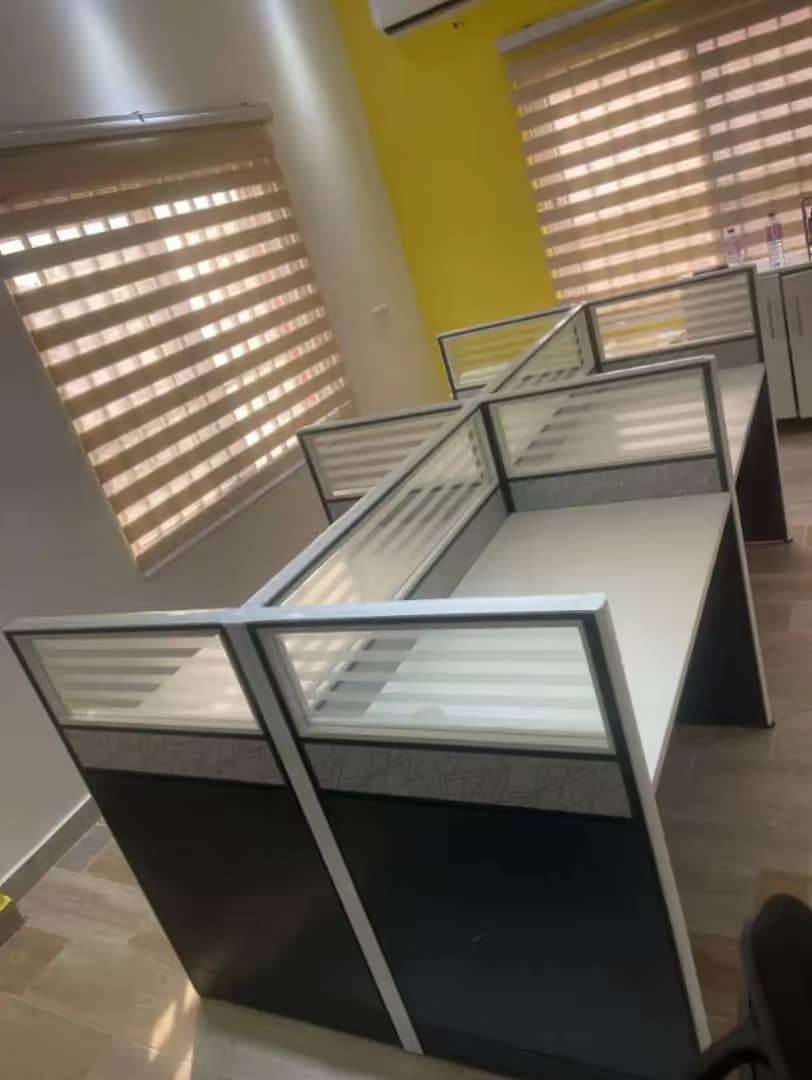 2 in 1 Workstation - Image 3